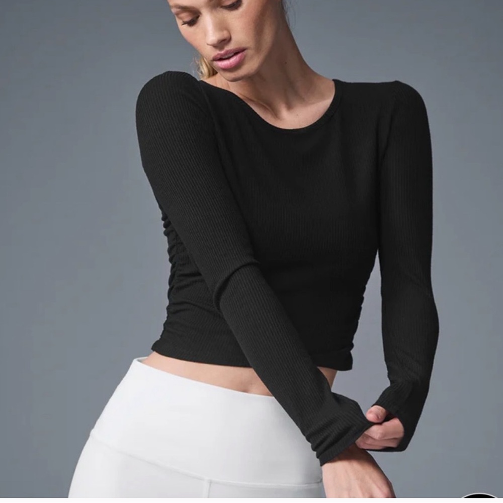 ALO YOGA Gather Long Sleeve Ribbed Crop Top Shirt Black XS